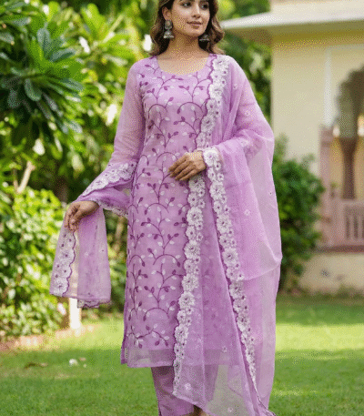 Kota Doriya Chickenkari Suit