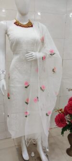 Kota Doriya Chickenkari Suit - Image 2